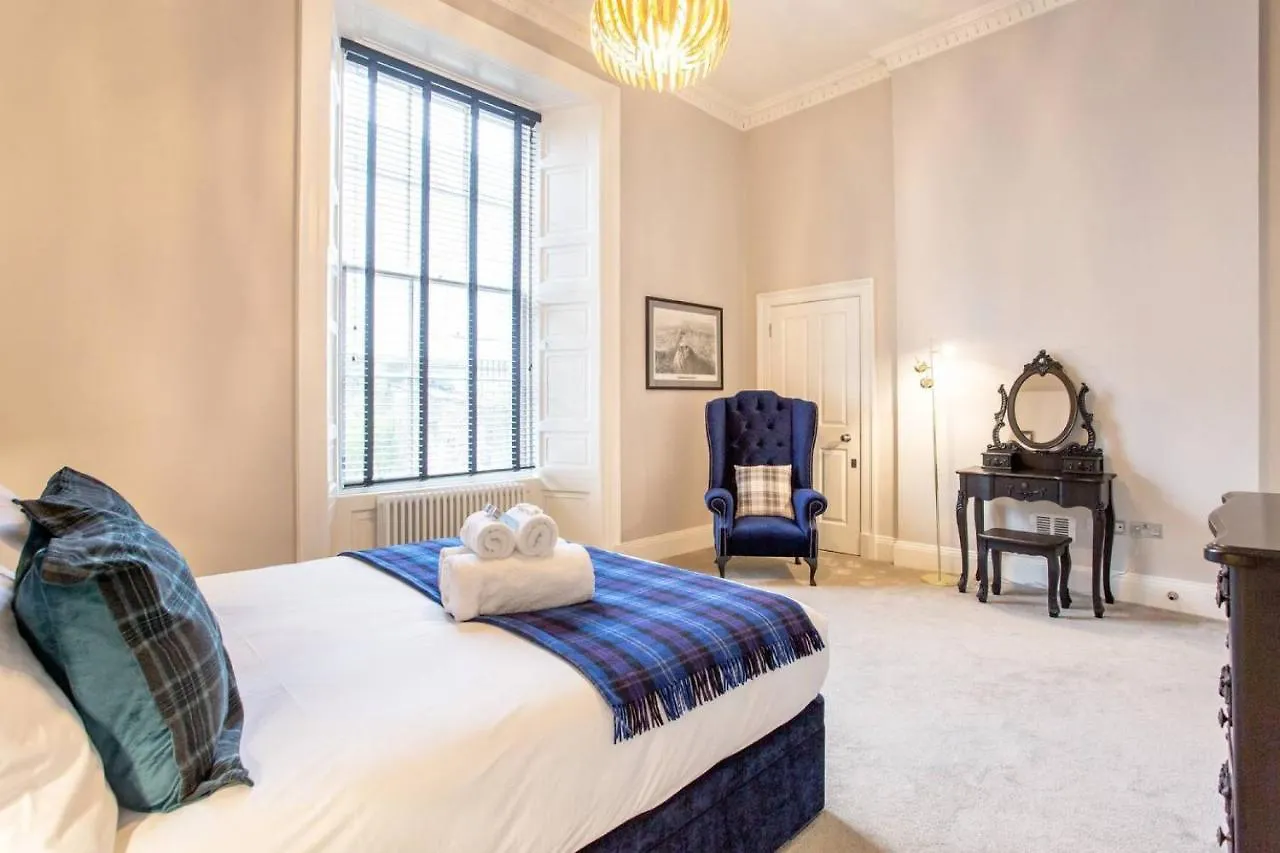 Joivy Exquisite Flat In The City Centre Edinburgh